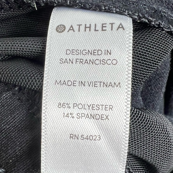 ATHLETA Black Pull Pants  tapered leg elastic waist zipper pockets size medium - Picture 6 of 6